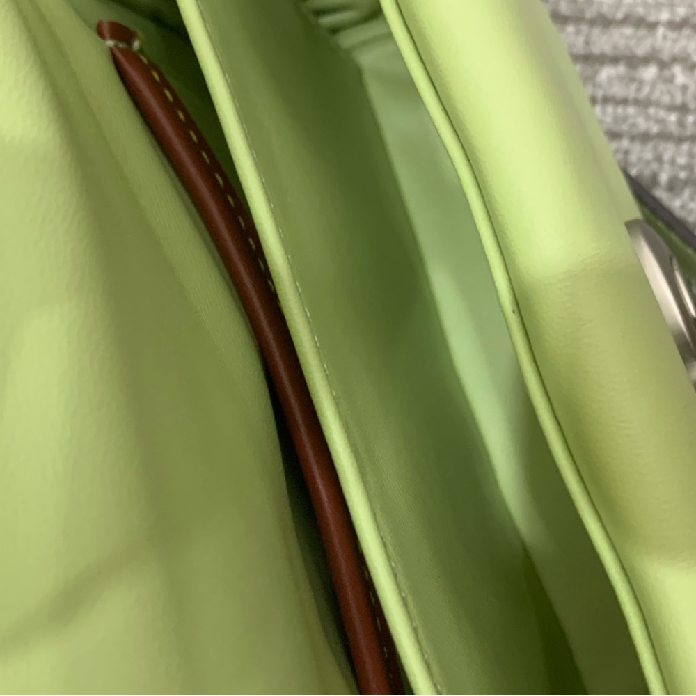 Coach Women‘s Green Bag - Picture 3 of 5